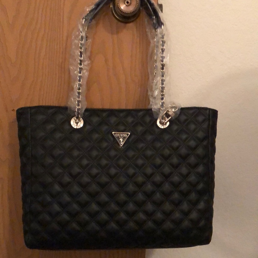 NWT Guess tote